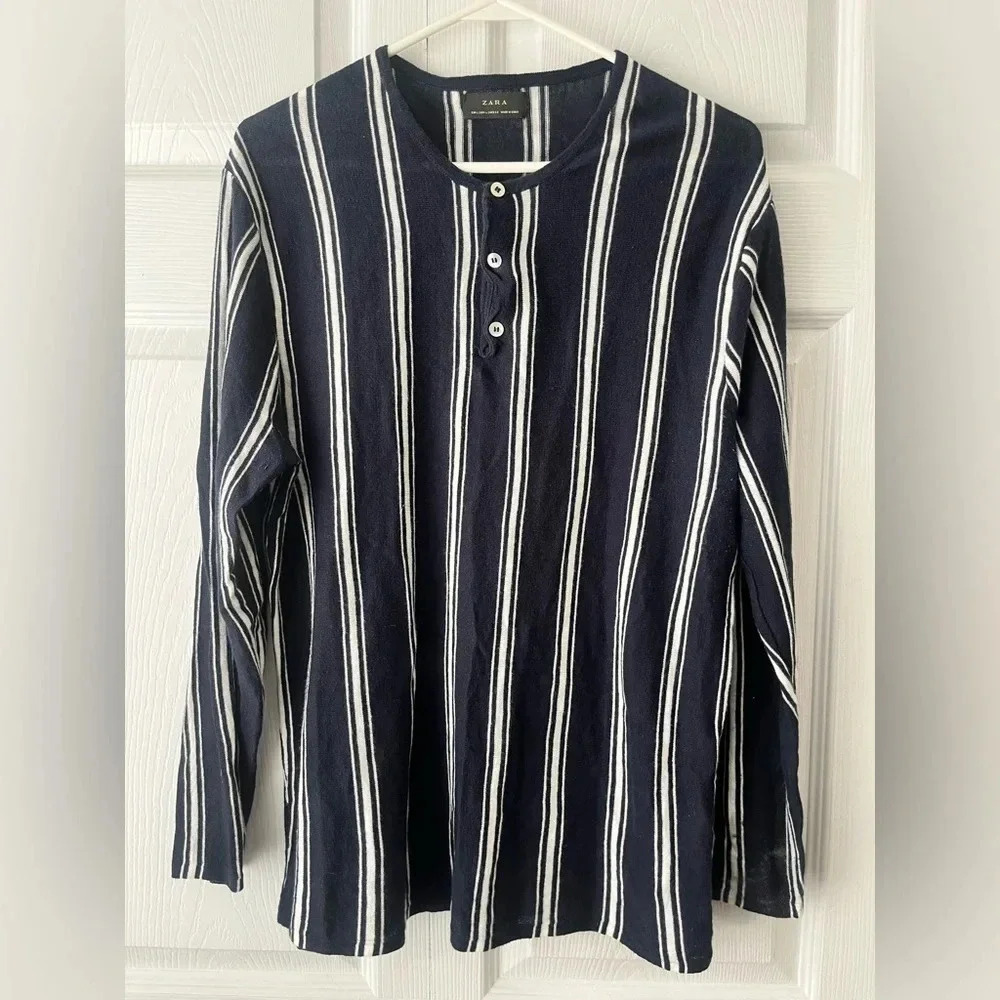 Woman’s Zara Long Sleeve Shirt Size Lg